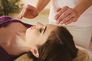 reiki trattamento lecce zollino ayurvedicamente healing center